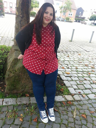 Rote Bluse Casual Kombiniert Outfit Bei Incurvy