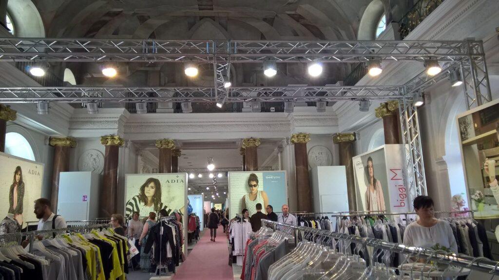 curvy Fashion Messe Berlin