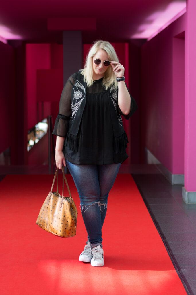 Denim Looks hier auf incurvy - mit Tipps und Tricks!