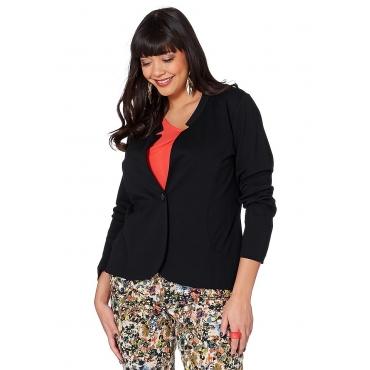Das partytaugliche Plus Size Outfit mit einem Blazer große Größen!