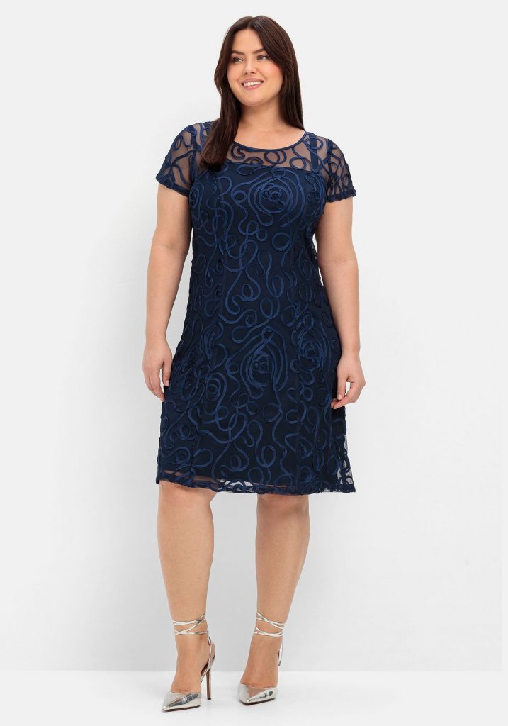 Abendkleid in Damen Übergrößen