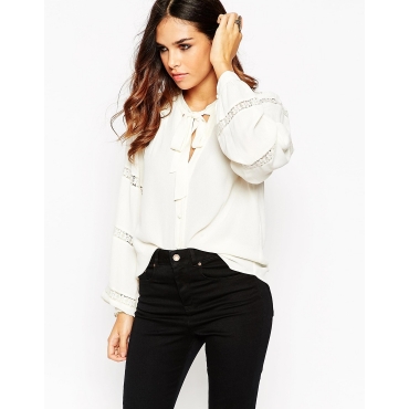 Asos Bluse Mit Schleife Und Spitzenarmeln Cremeweiss Online Bei Incurvy