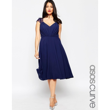 ASOS CURVE - Kate - Midikleid aus Spitze - Marineblau 