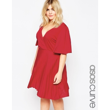 ASOS CURVE - MInikleid mit Falten und Flötenärmeln - Rot 