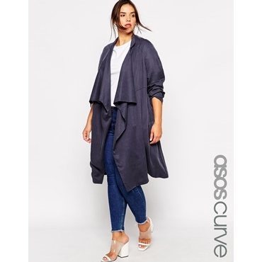 ASOS CURVE - Trenchcoat mit weicher Wasserfall-Drapierung - Marineblau 