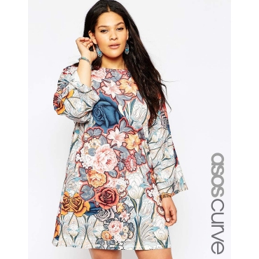 ASOS CURVE - Weites Kleid mit Kimono-Ärmeln mit Blumenprint im Stil der 70er Jahre - Mehrfarbig 