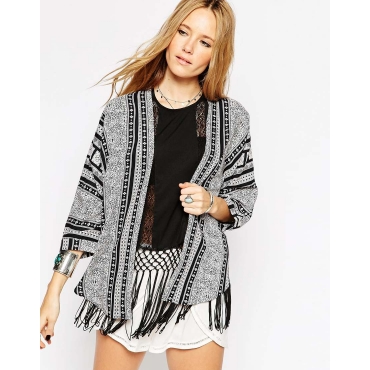 ASOS - Kimono mit schwarzweißem Aztekenmuster - Mehrfarbig 