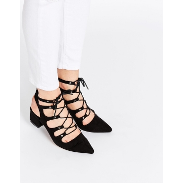 ASOS - STREETS AHEAD - Spitze Schnürschuhe mit Absatz - Schwarz 