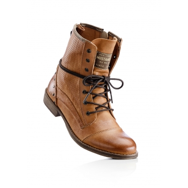 Stiefel in braun von bonprix 