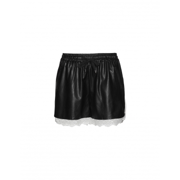 Shorts in Lederoptik mit Spitze 