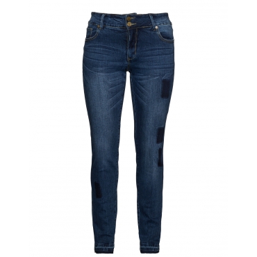 Slim Fit Jeans mit Patches 