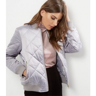 Graue, gesteppte Bomberjacke 