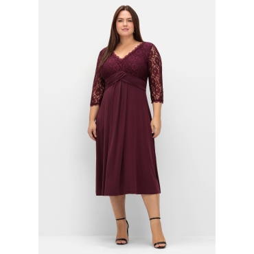 Abendkleid mit Oberteil aus floraler Spitze, burgund, Gr.40-58 