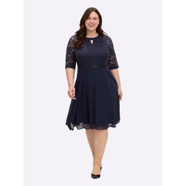 Spitzenkleid 