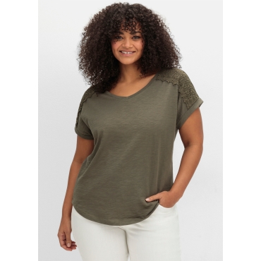 V-Shirt 